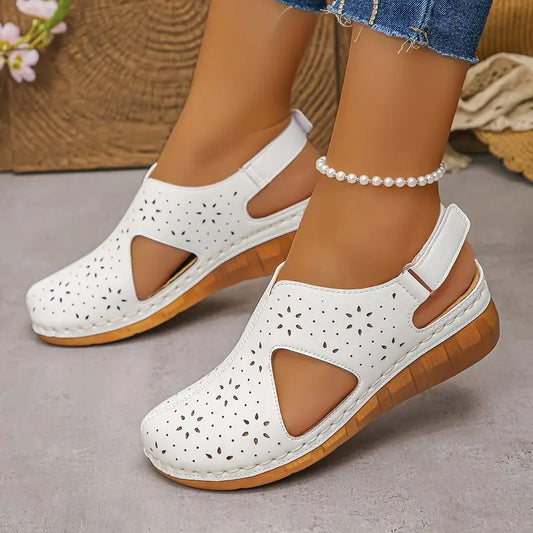 【36-43】Sandali s platformo in izrezi